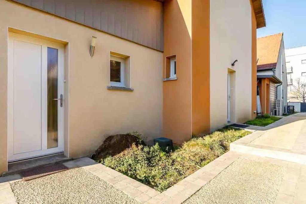 Studio Duplex - Le Garden - 10 Mn Disney Apartman Bailly-Romainvilliers Kültér fotó
